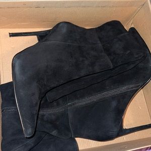 Steve Madden “Izetta” heel boots.